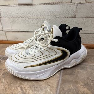 Nike Giannis Immortality 4 white black gold youth kids 5Y shoes basketball